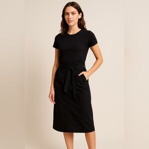 Velvet by Graham & Spencer Black Midi Skirt Women’s Size 4 with Belt